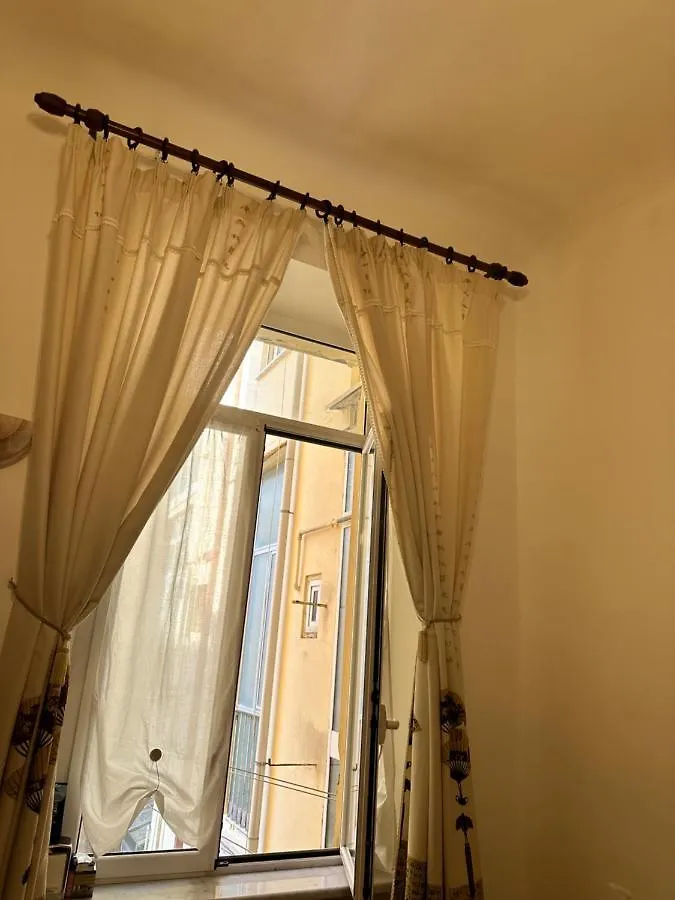 Apartment Alloggio In Centro Ben Servito Savona